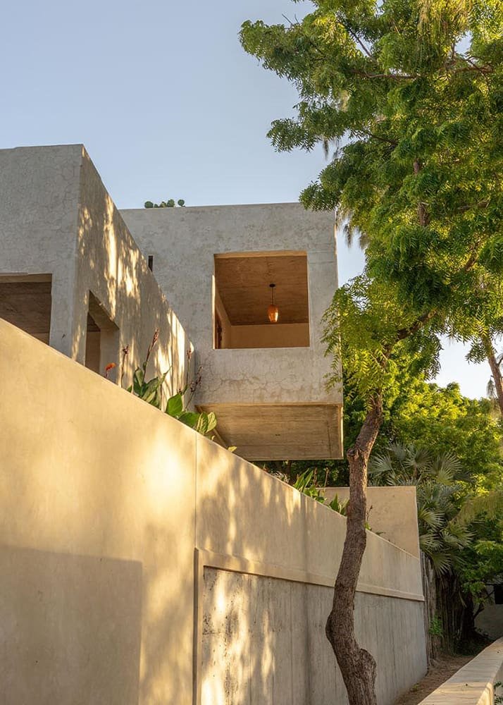027 House E